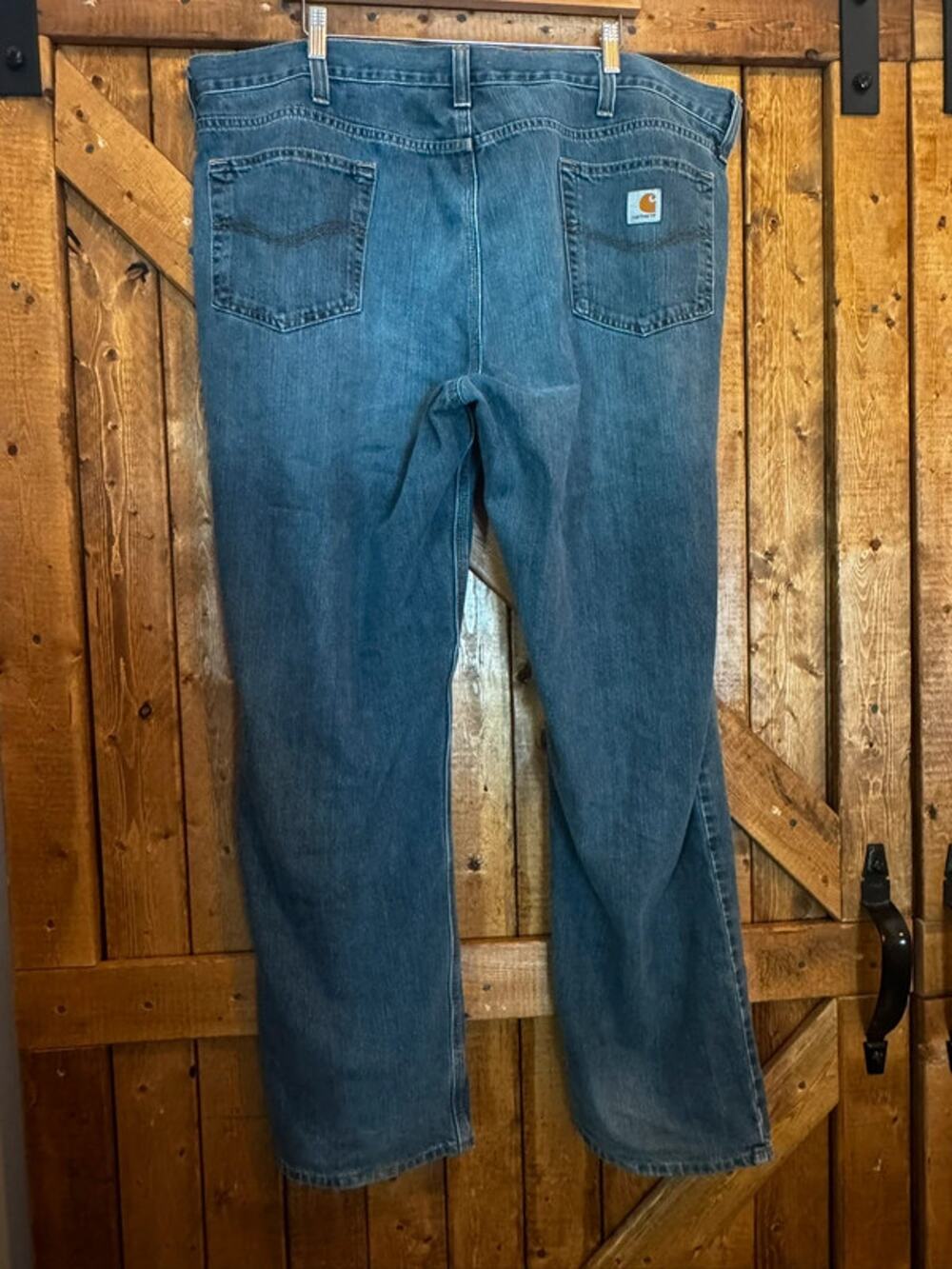 Carhartt style 101483-968, Holter/Bed Rock Relaxed Fit, size 42×32 mens jeans